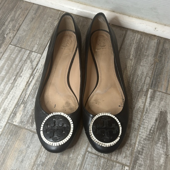 Tory Birch Miller Fringe Ballet Flat Black and White Size 8 - Picture 2 of 6